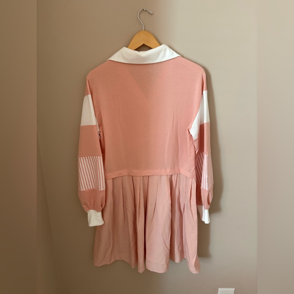 Amazon’s Women’s oversized Medium Pleated Patchwork Dress with Collar - Picture 6 of 6